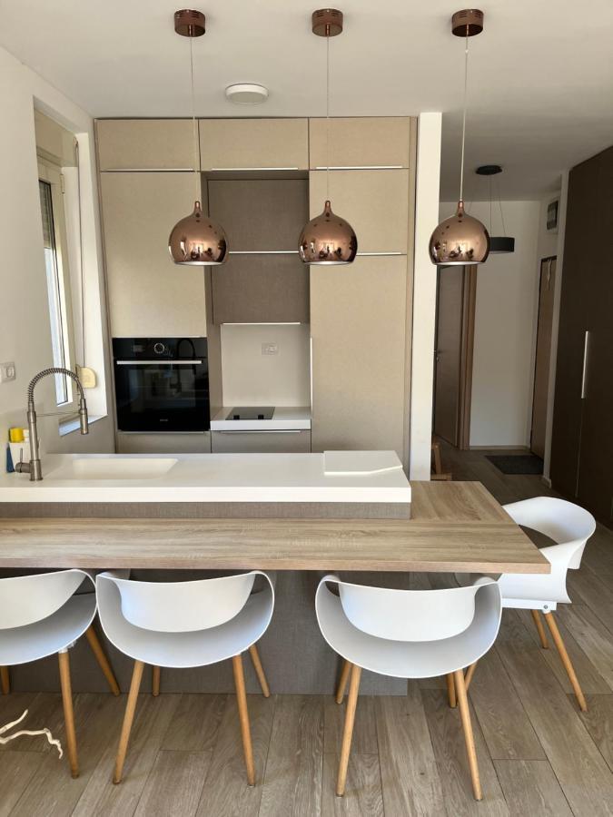 Atina Apartment, City Centre Budva ,Luxurious, Bright, Parking Dış mekan fotoğraf