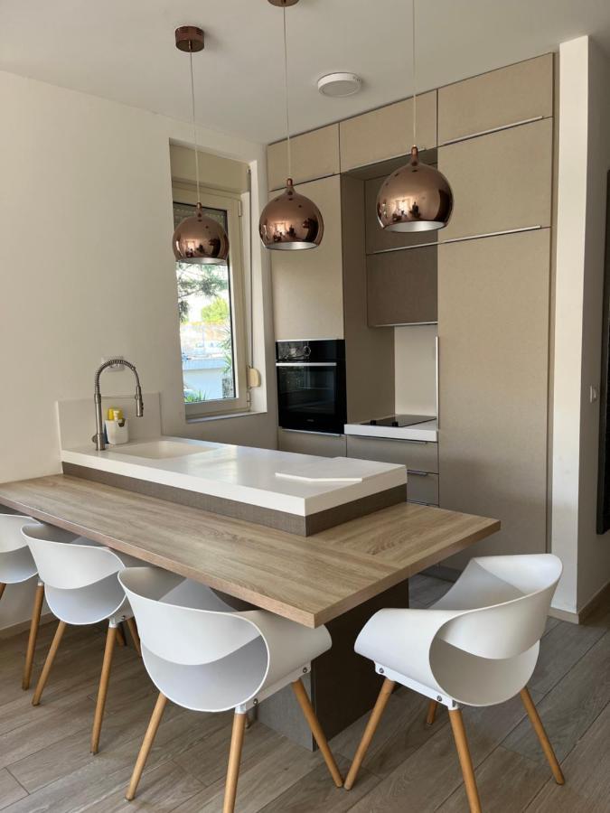 Atina Apartment, City Centre Budva ,Luxurious, Bright, Parking Dış mekan fotoğraf